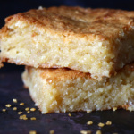 Blondie Cake mit Kokos